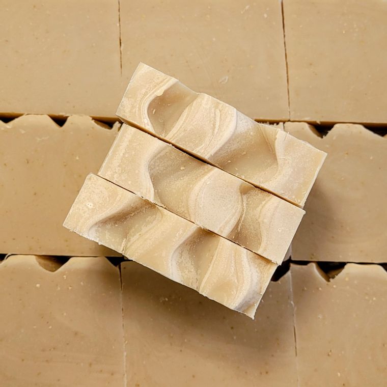 Glow Raw Honey & Oat Soap
